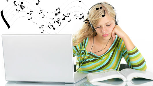 Devemos ouvir música enquanto estudamos?